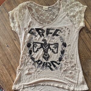 Daytrip Cream Lace Sleeve Graphic Tee